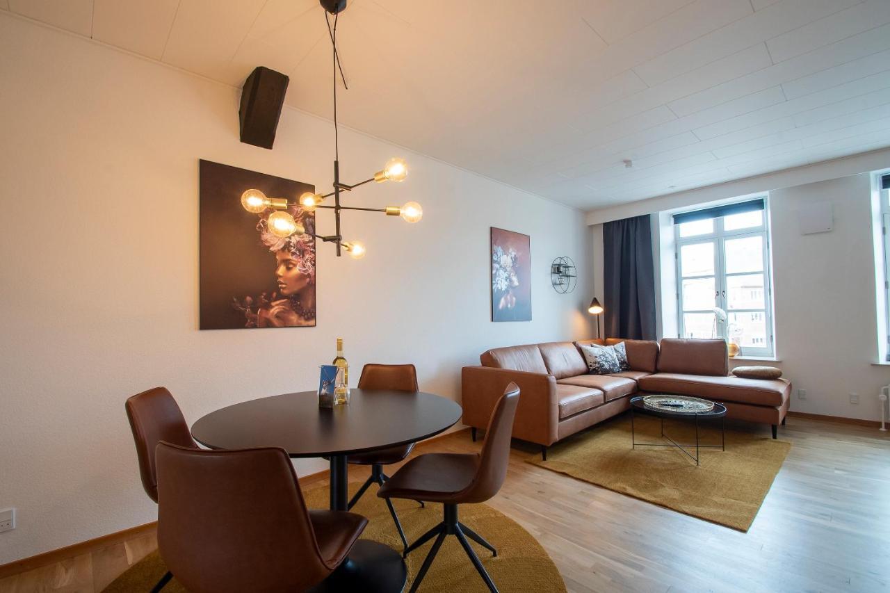 Stylish Two Floor Deluxe Apartment - 2 Bedroom ซันเดอร์เบิร์ก ภายนอก รูปภาพ